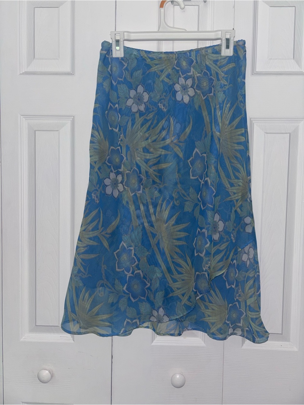 Notations Blue Floral A-Line Midi Skirt